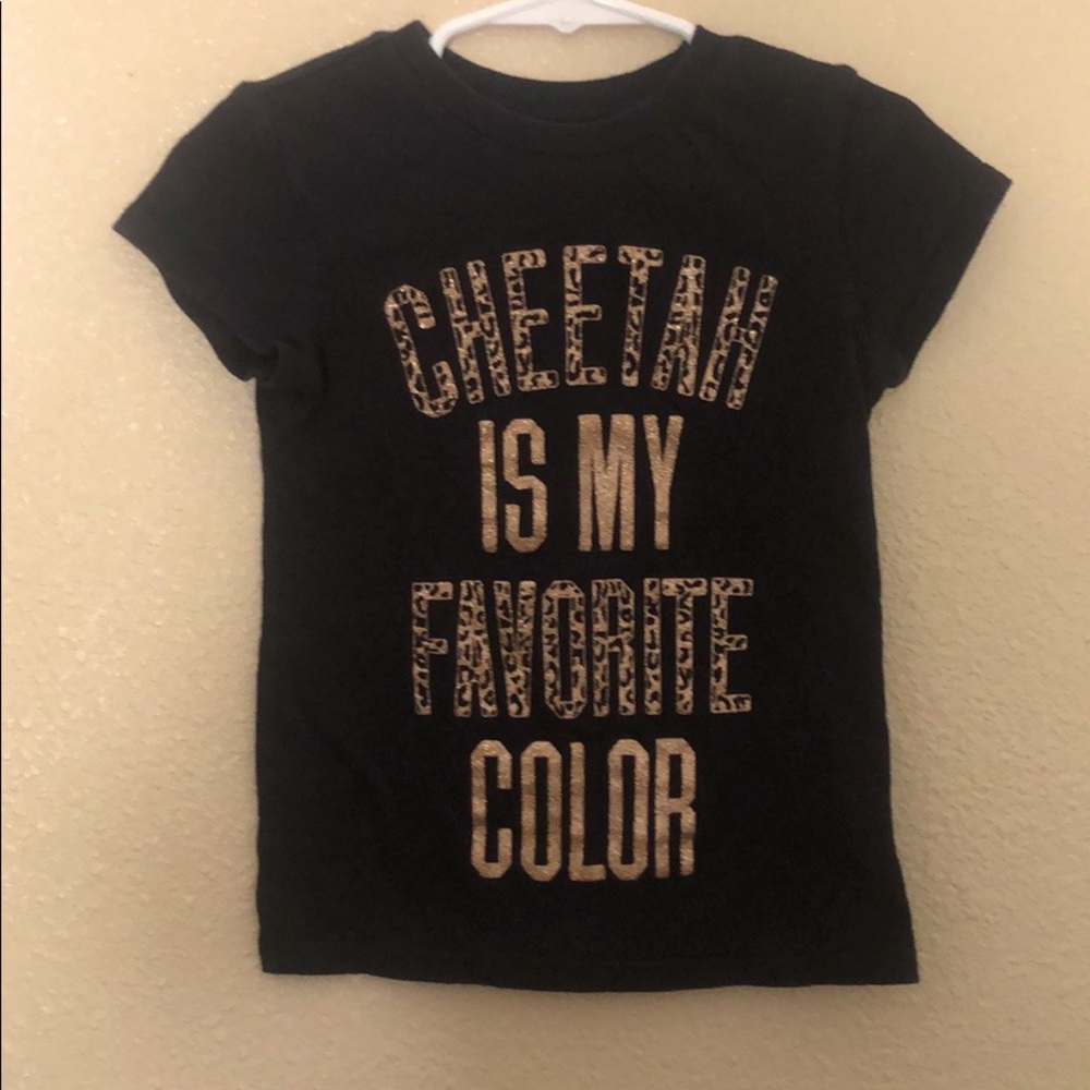 graphics tee’s size 2, 4- and 5 Tbuy as a bundle